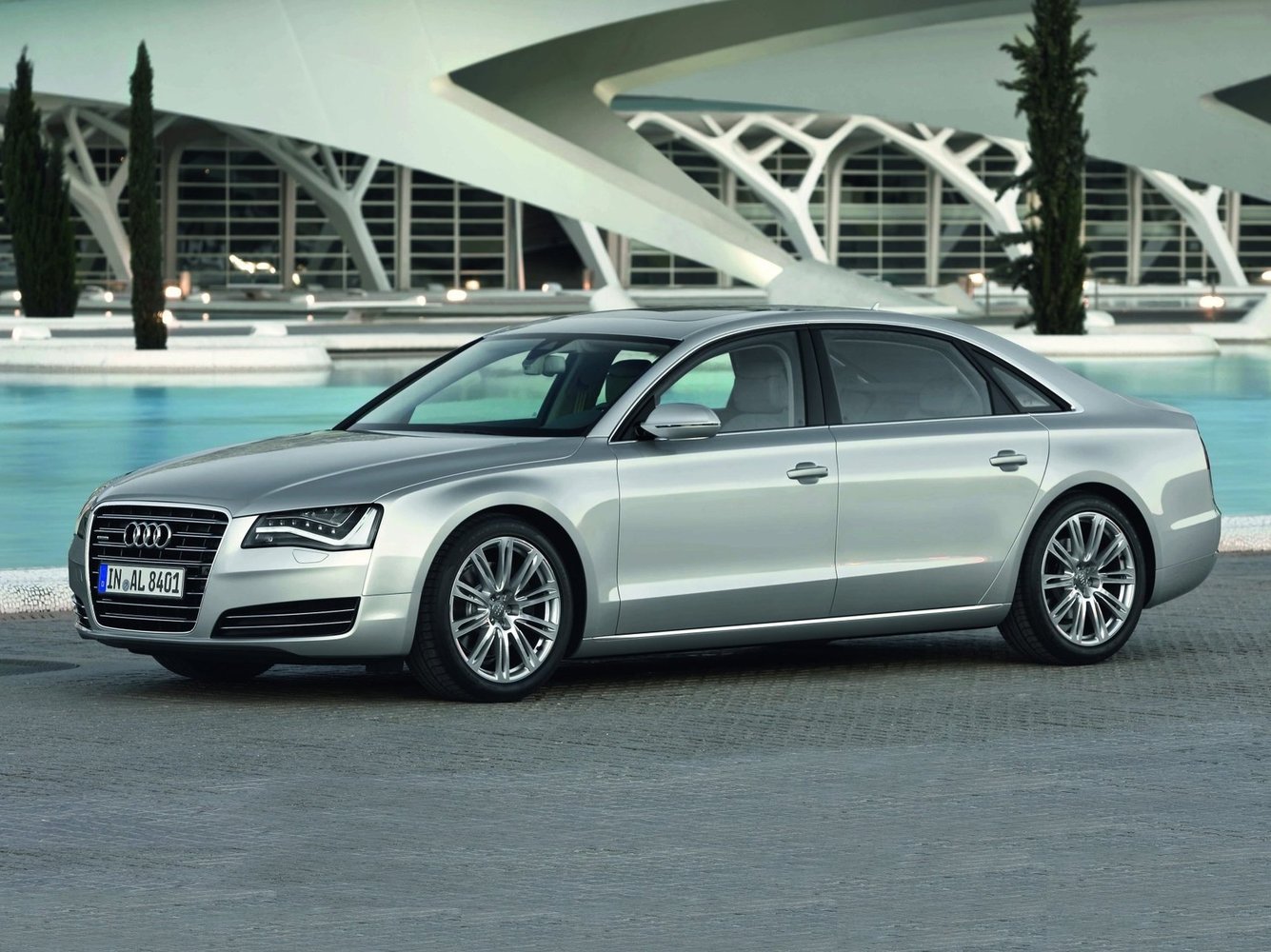 Audi A8 2010 - 2013