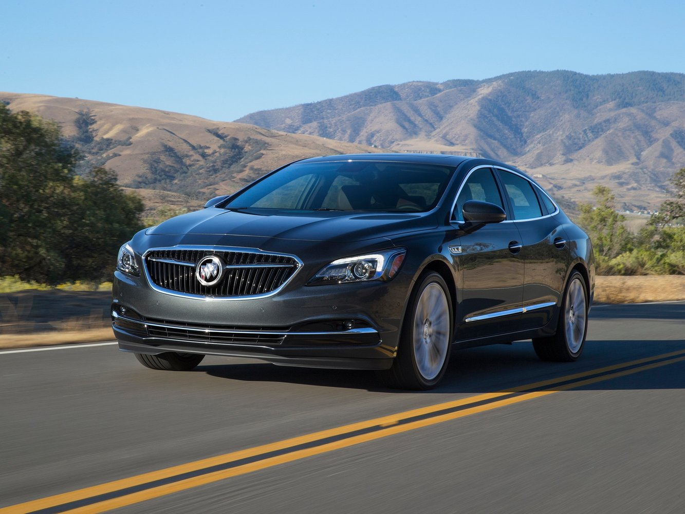 Buick LaCrosse 2015 - 2016