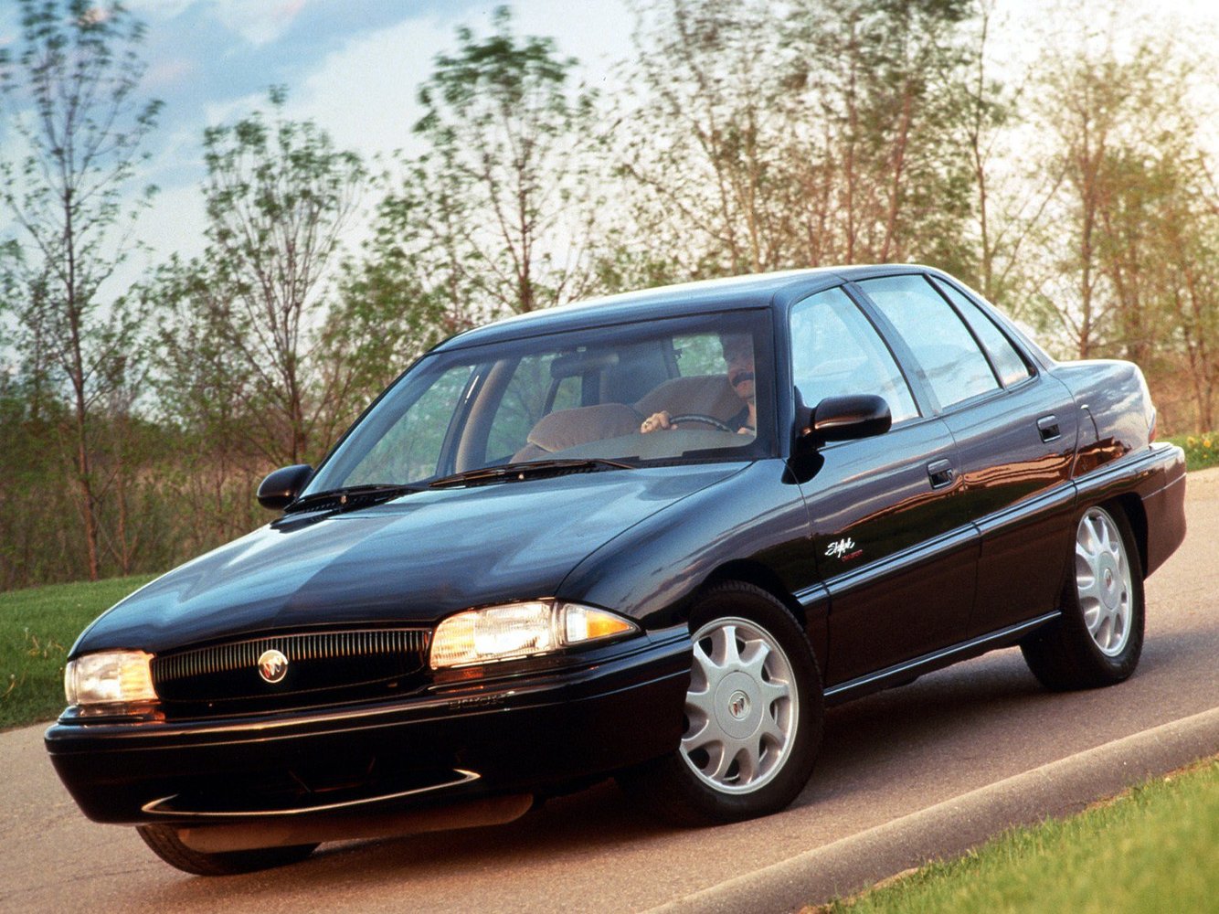 Buick Skylark 1996 - 2000
