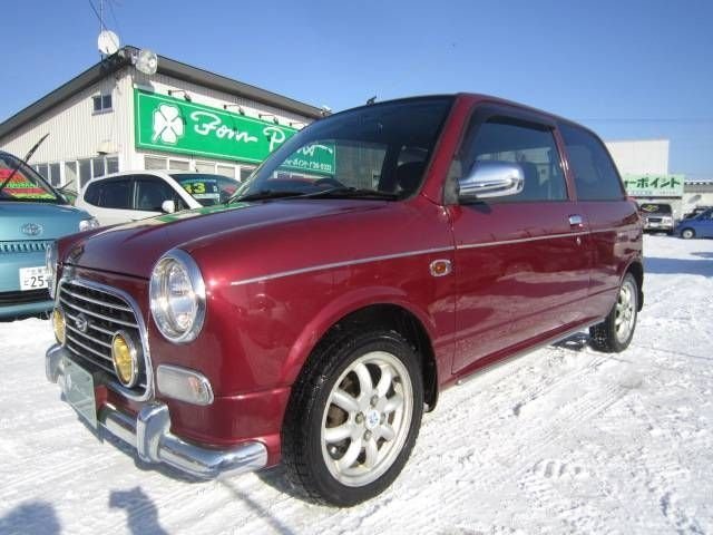 Daihatsu Mira Gino 1999 - 2004