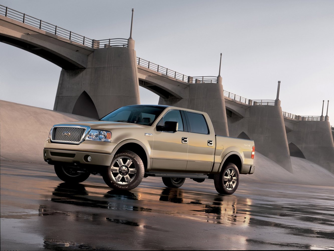 Ford F-150 2004 - 2008
