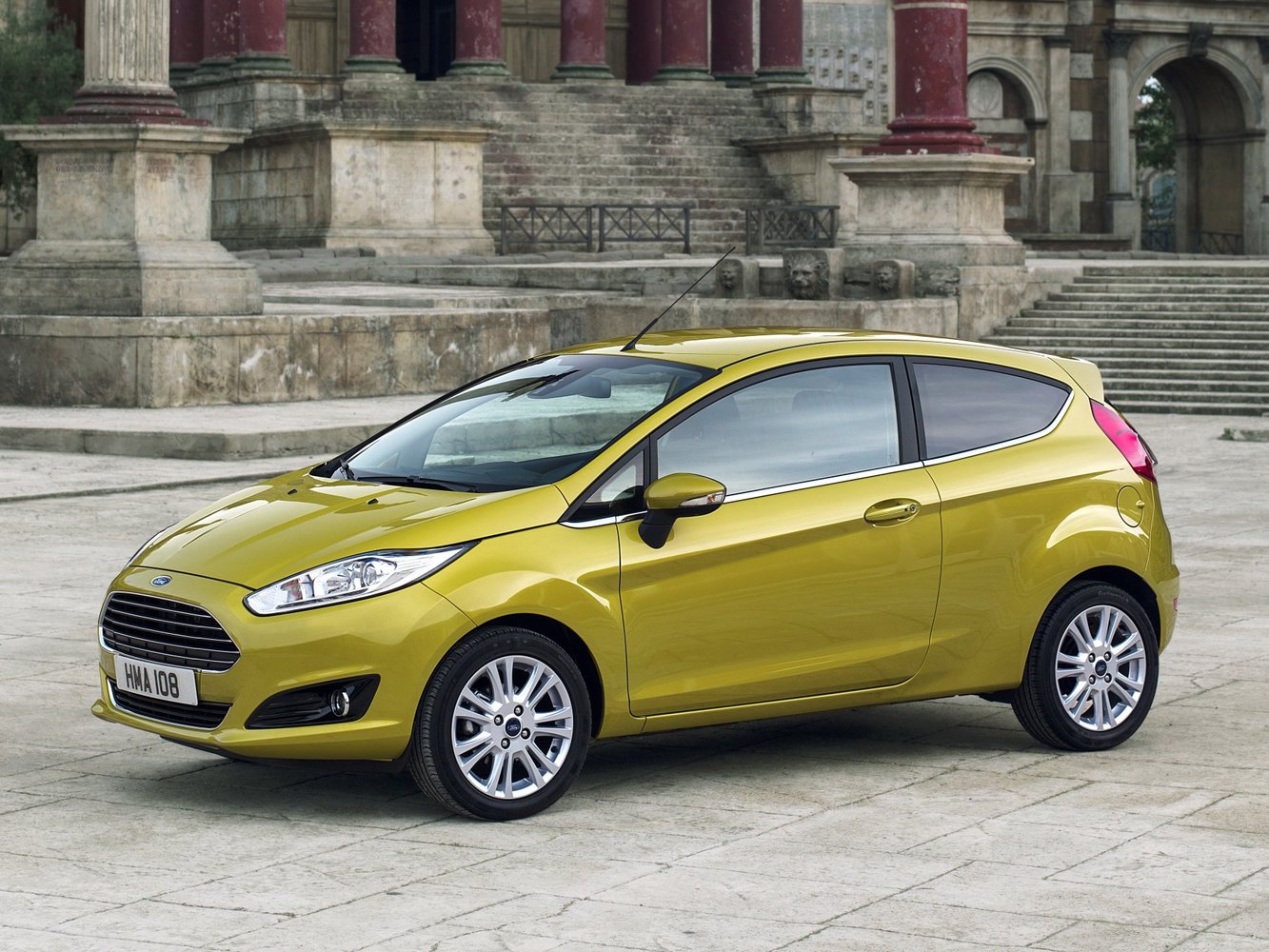 Ford Fiesta 2015 - 2016