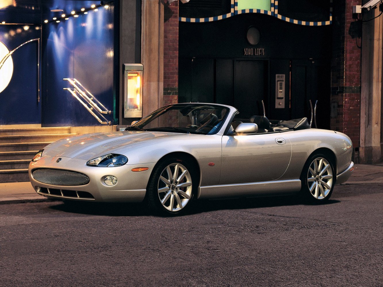 Jaguar XK 2004 - 2005