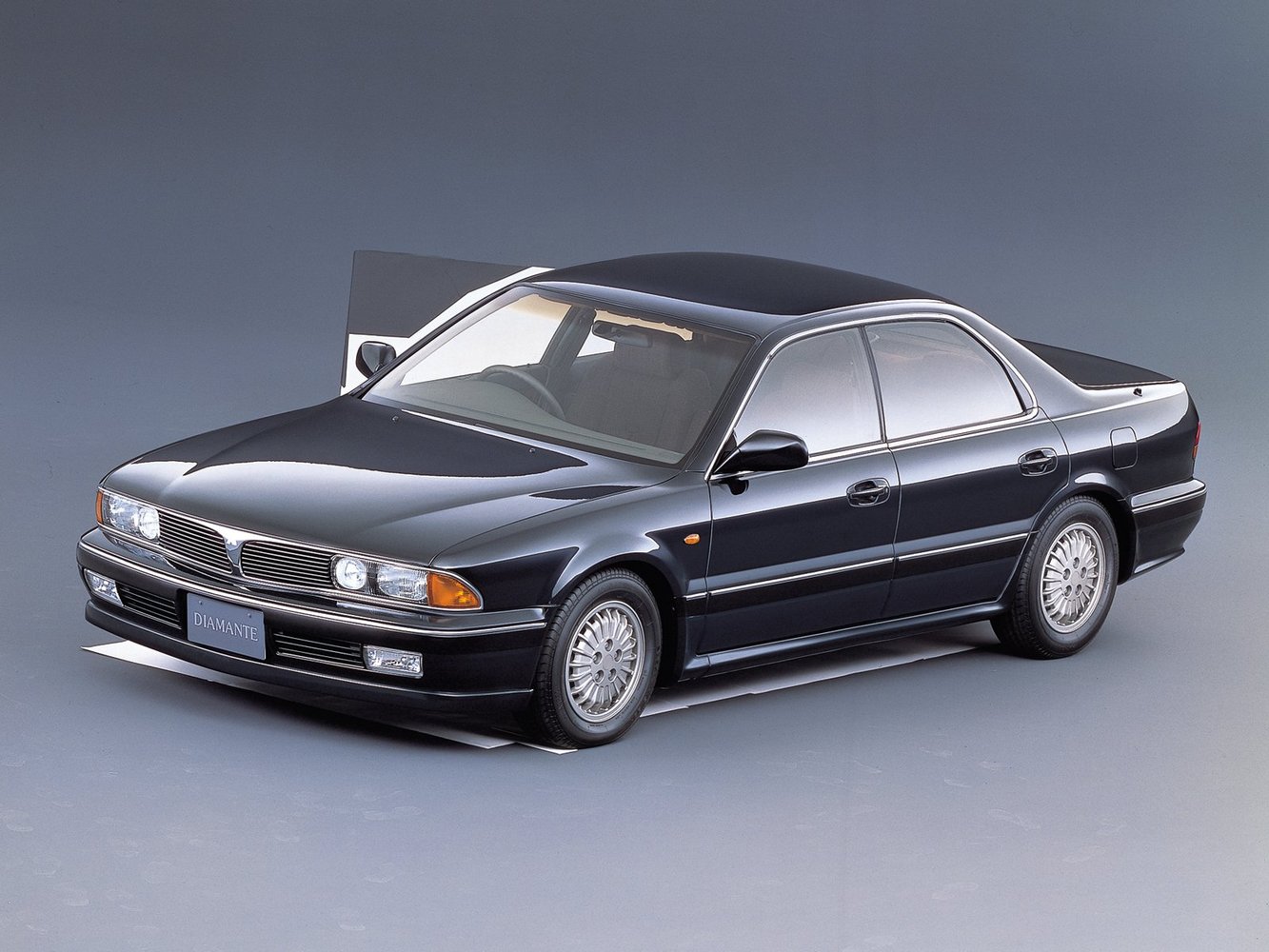 Mitsubishi Diamante 1990 - 1995