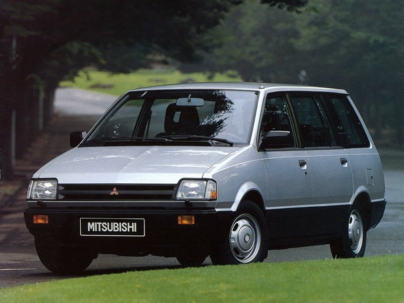 Mitsubishi Space Wagon 1983 - 1991