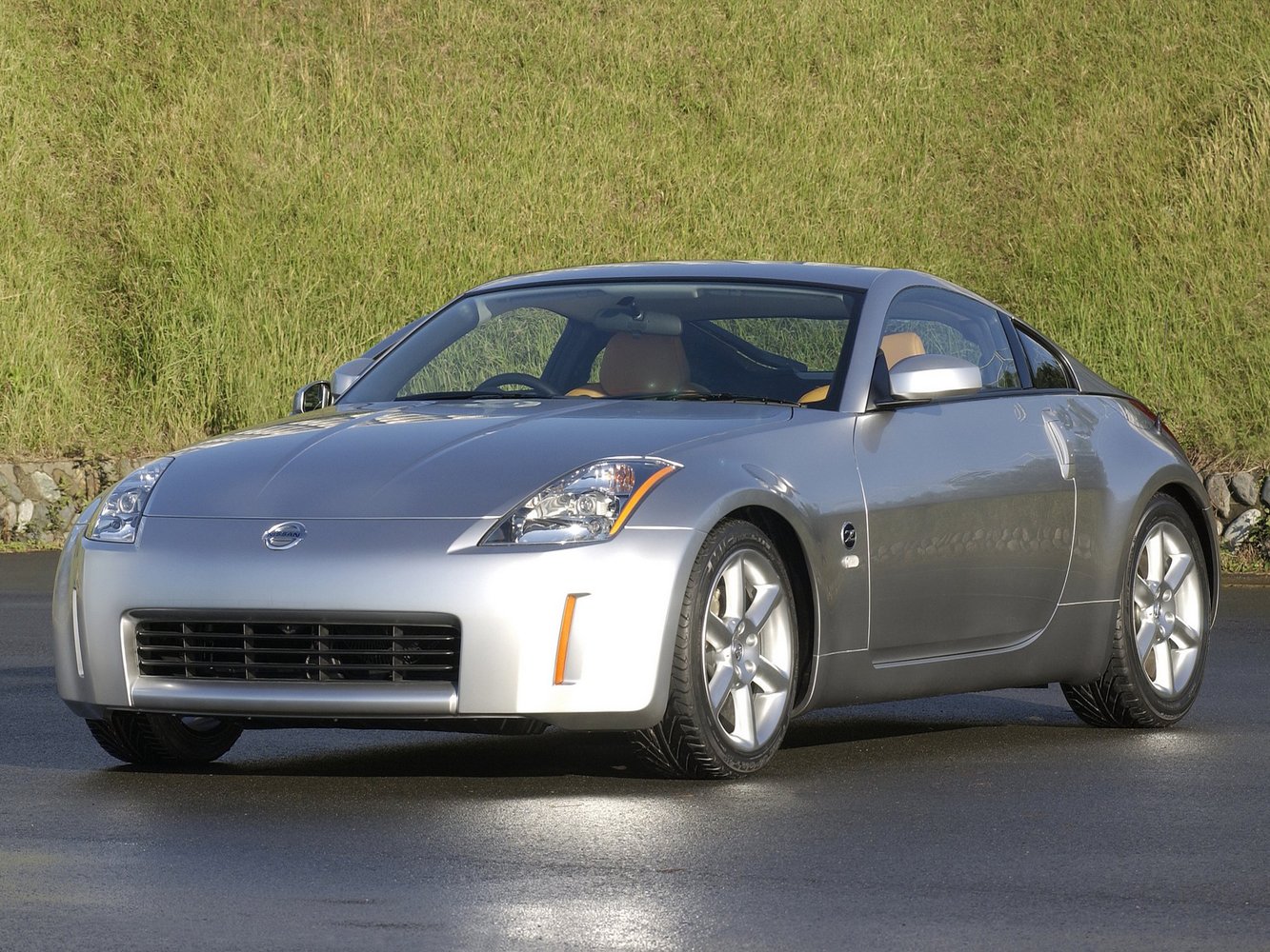 Nissan Fairlady Z 2002 - 2008