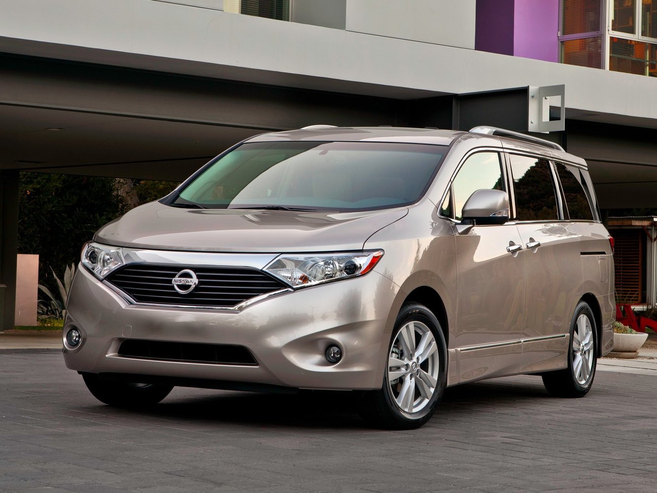 Nissan Quest 2010 - 2016
