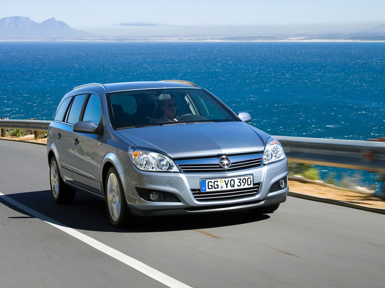 Opel Astra 2006 - 2015