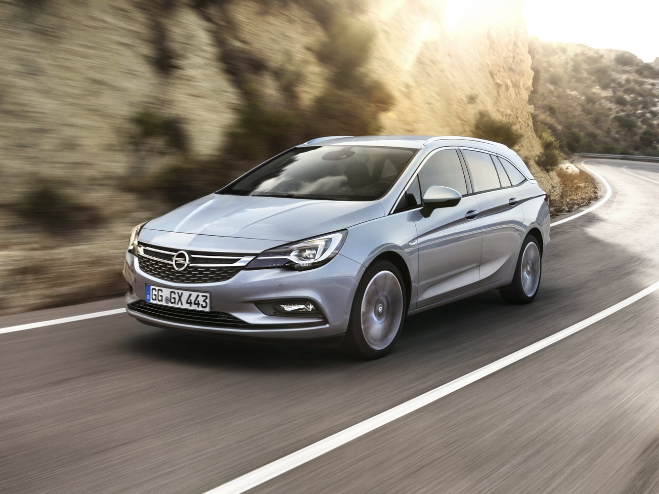 Opel Astra 2015 - 2016