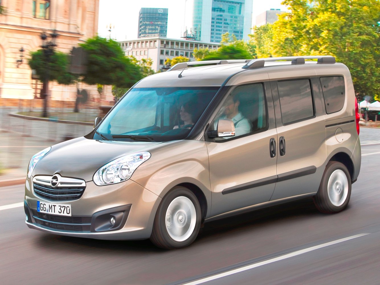 Opel Combo 2011 - 2016