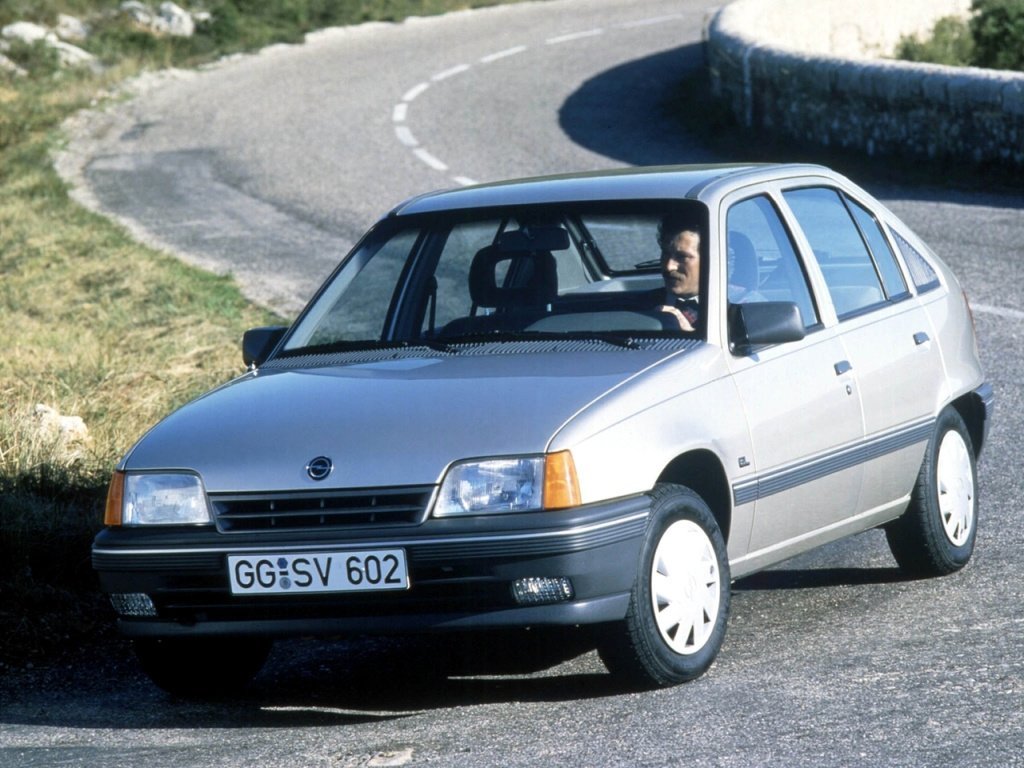 Opel Kadett 1989 - 1994