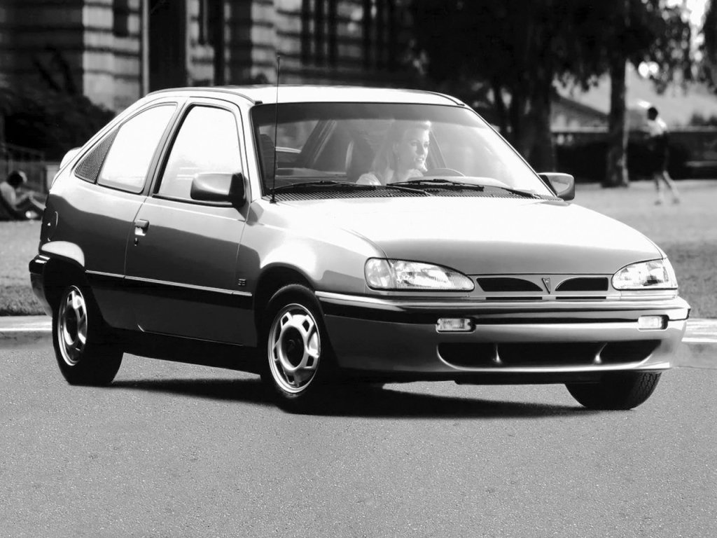Pontiac LeMans 1991 - 1993