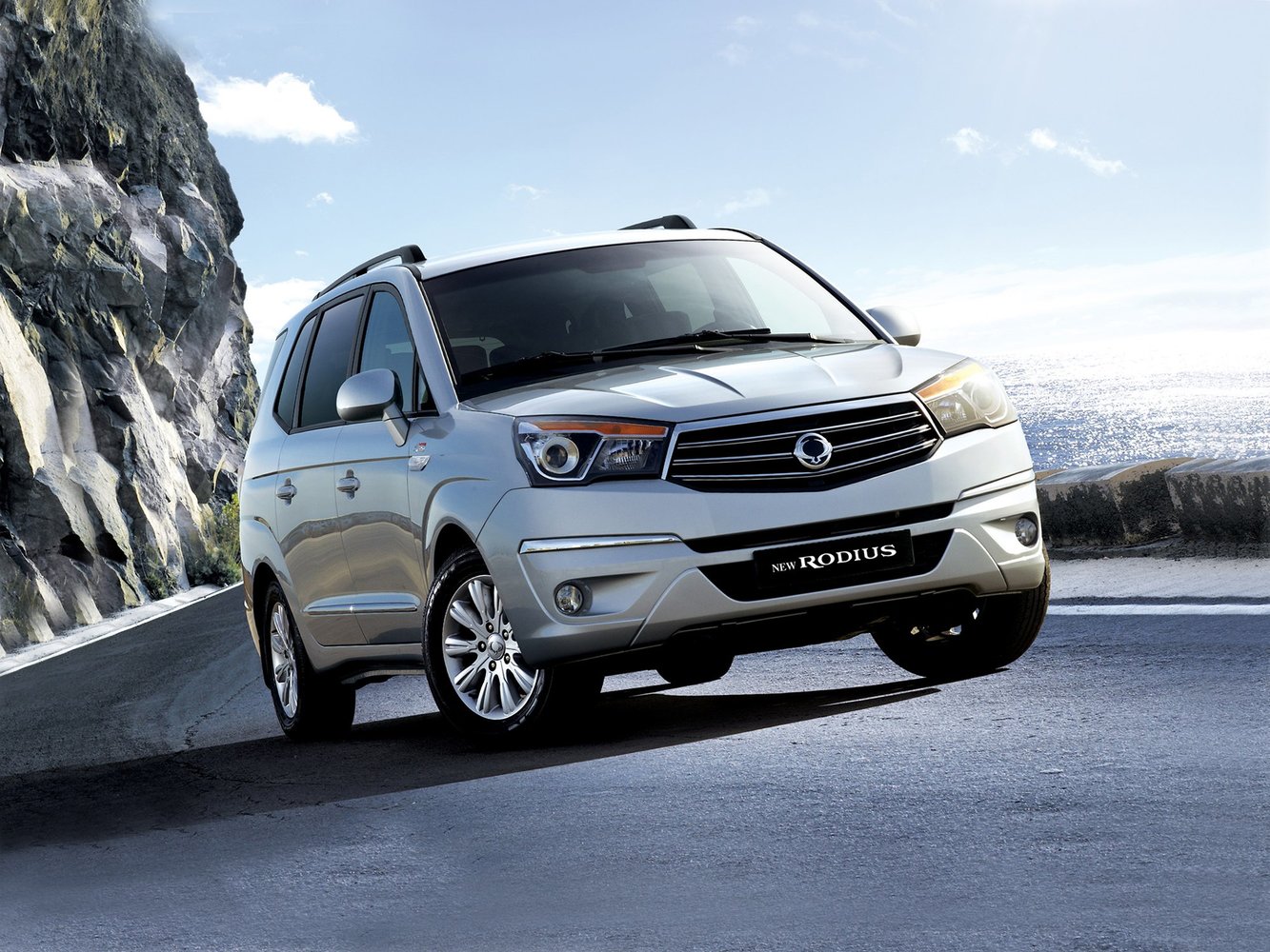 SsangYong Rodius 2013 - 2016