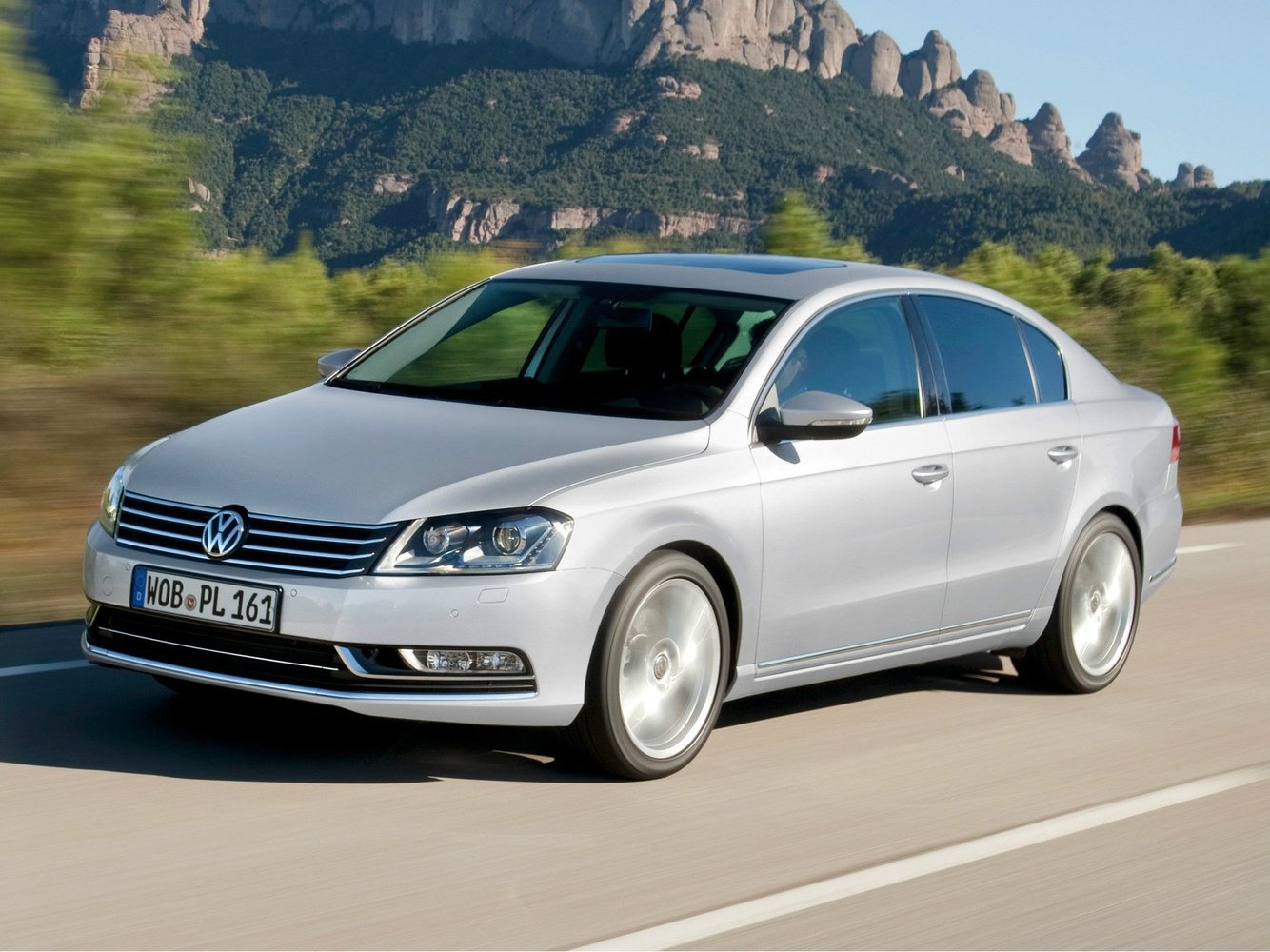 Volkswagen Passat 2011 - 2015