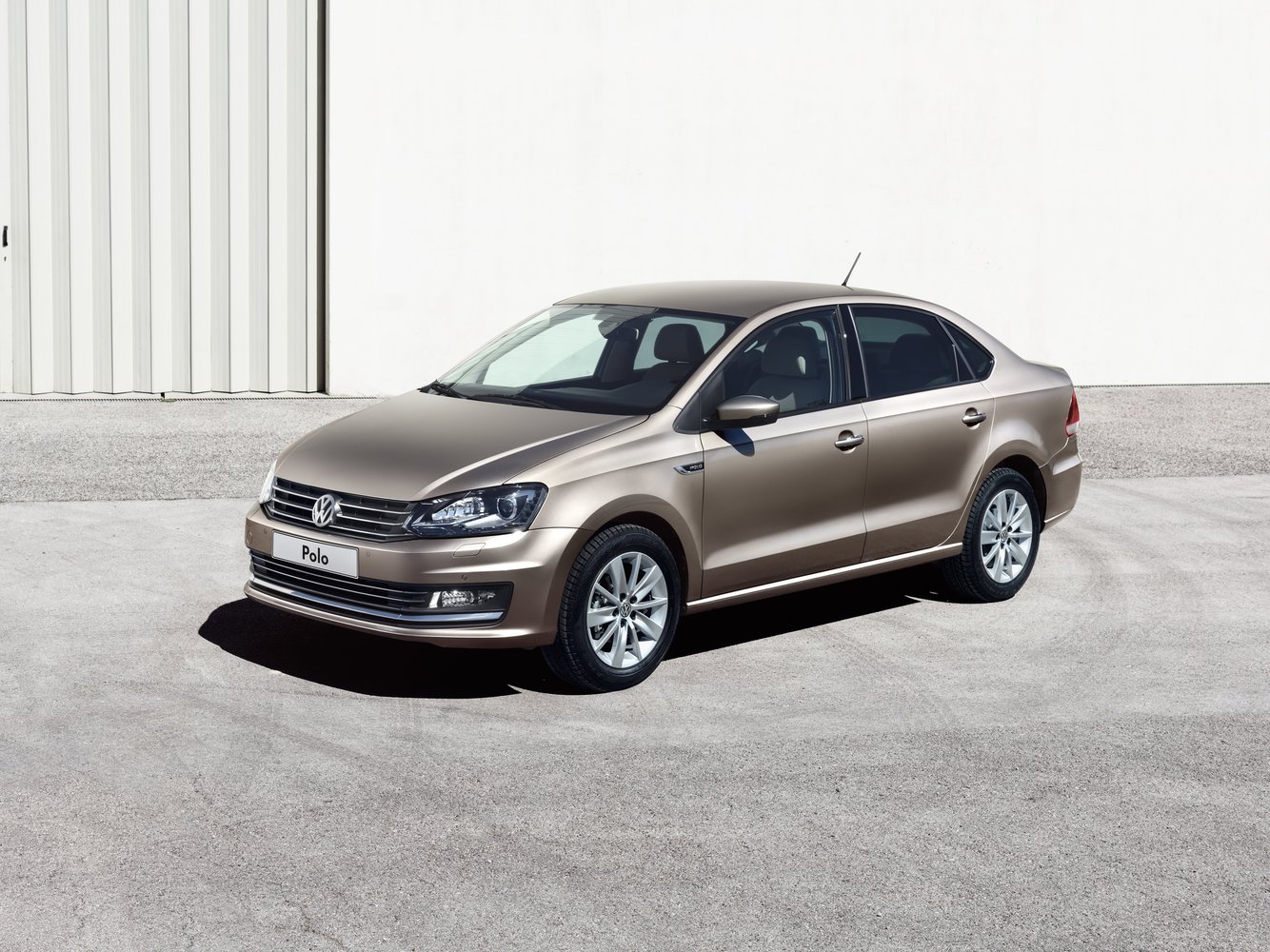 Volkswagen Polo 2015 - 2016