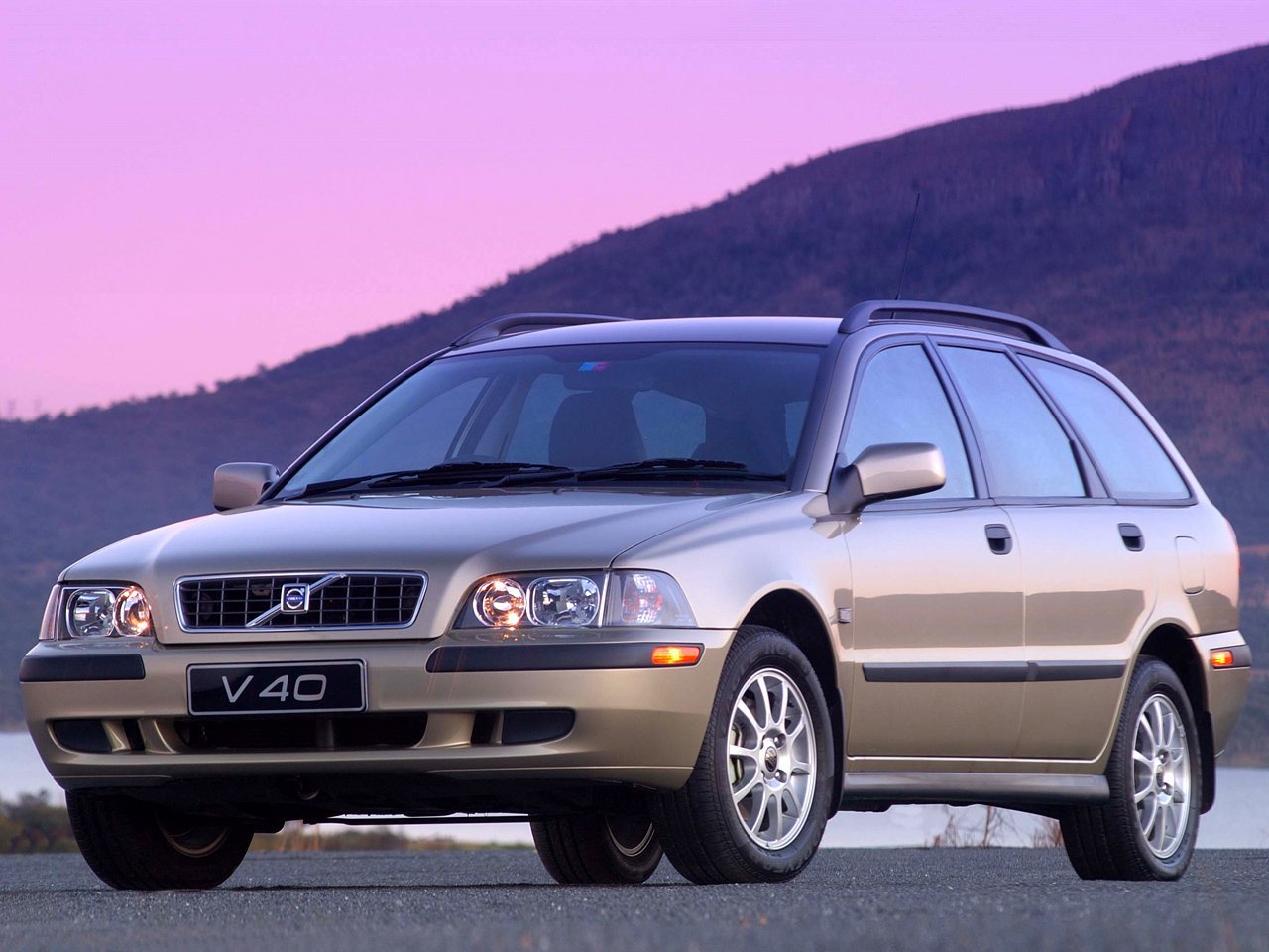 Volvo V40 1999 - 2004