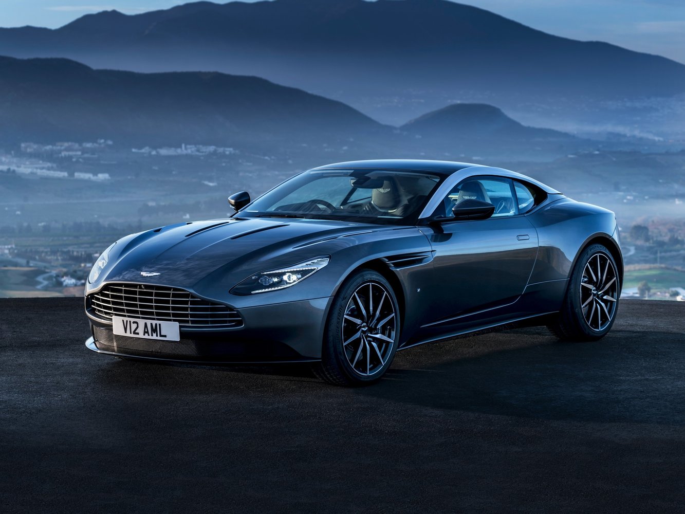 db11
