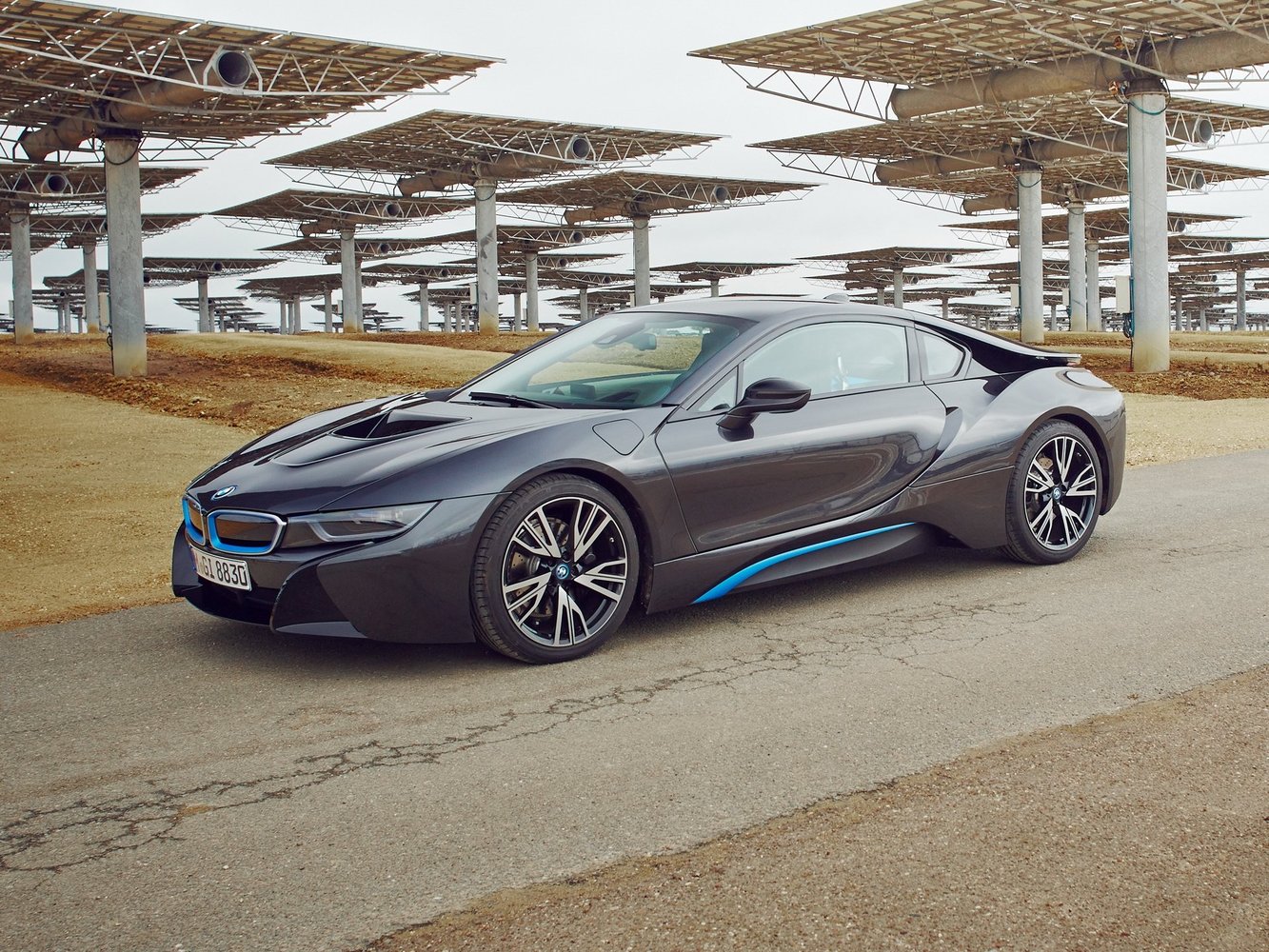 i8