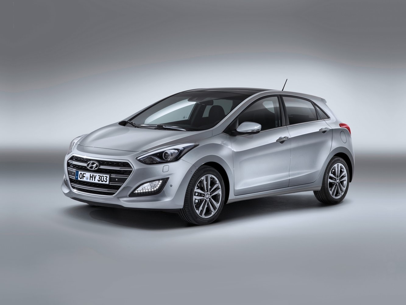 i30