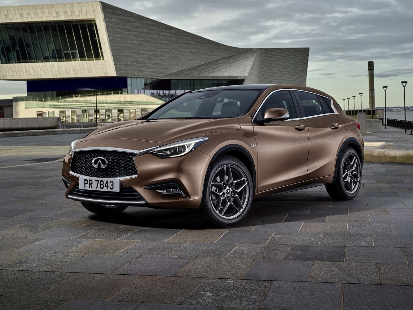 q30