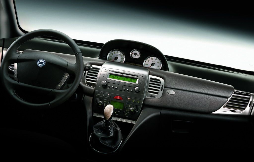 lancia Lancia Ypsilon