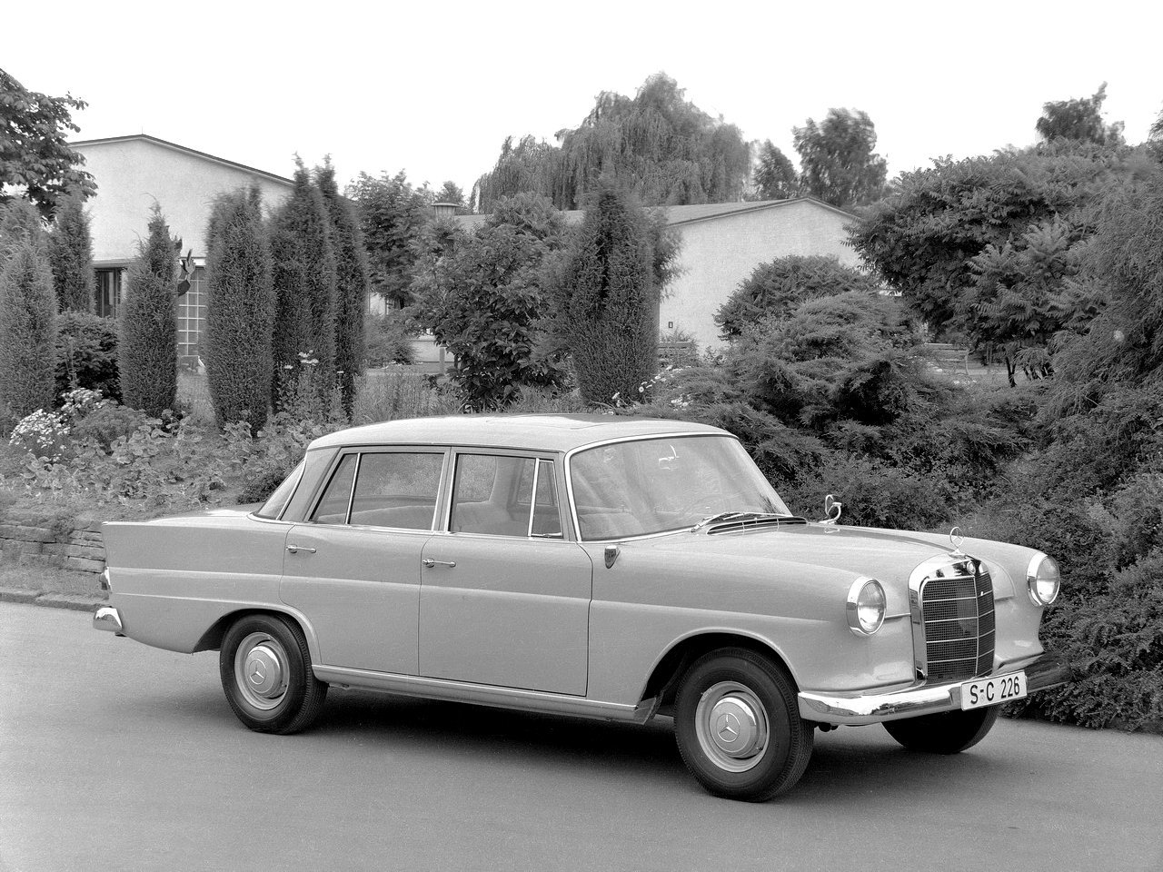 w110