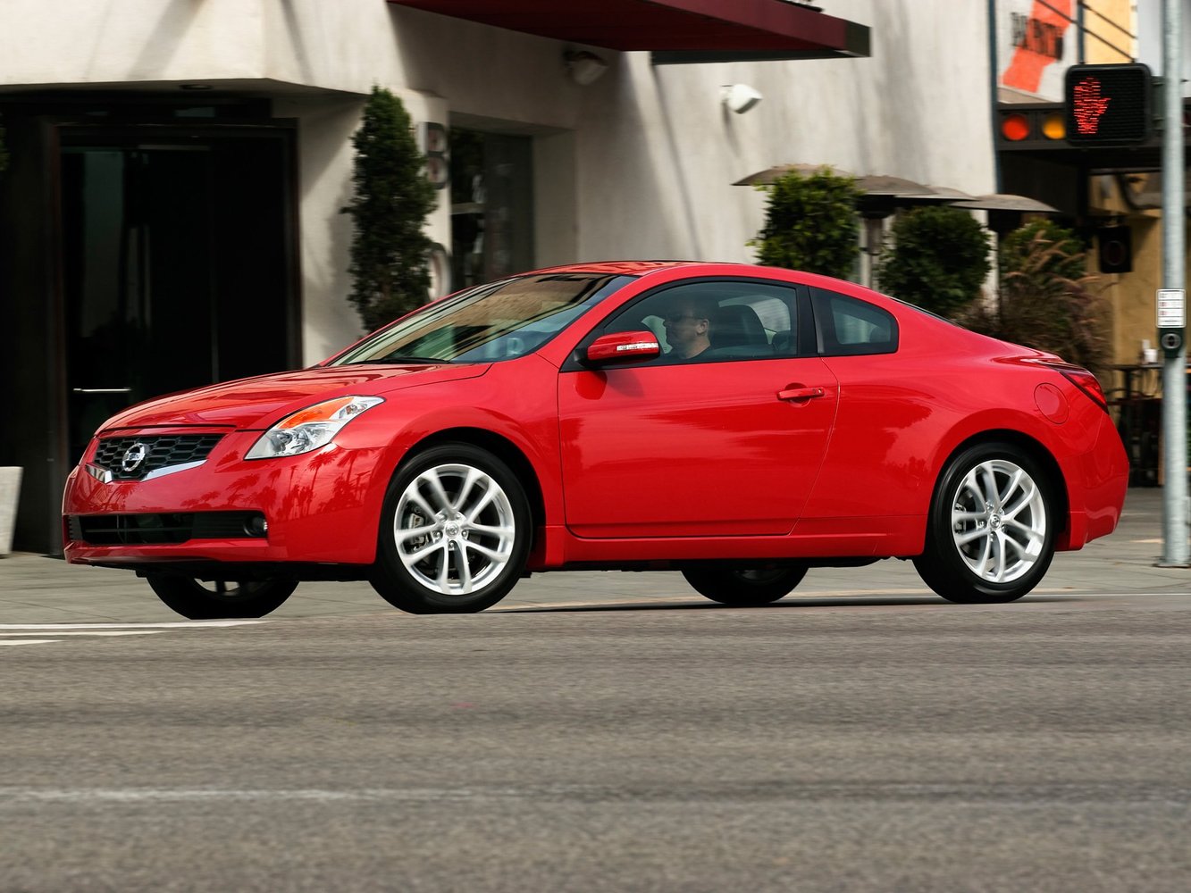 altima