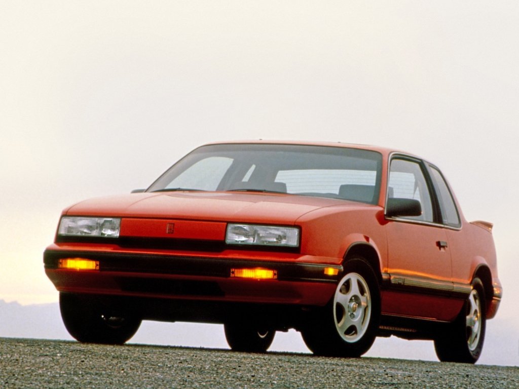 cutlass_calais