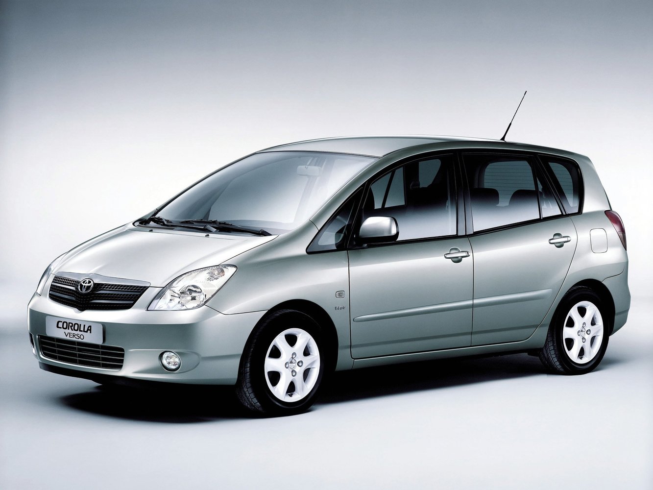 corolla_verso