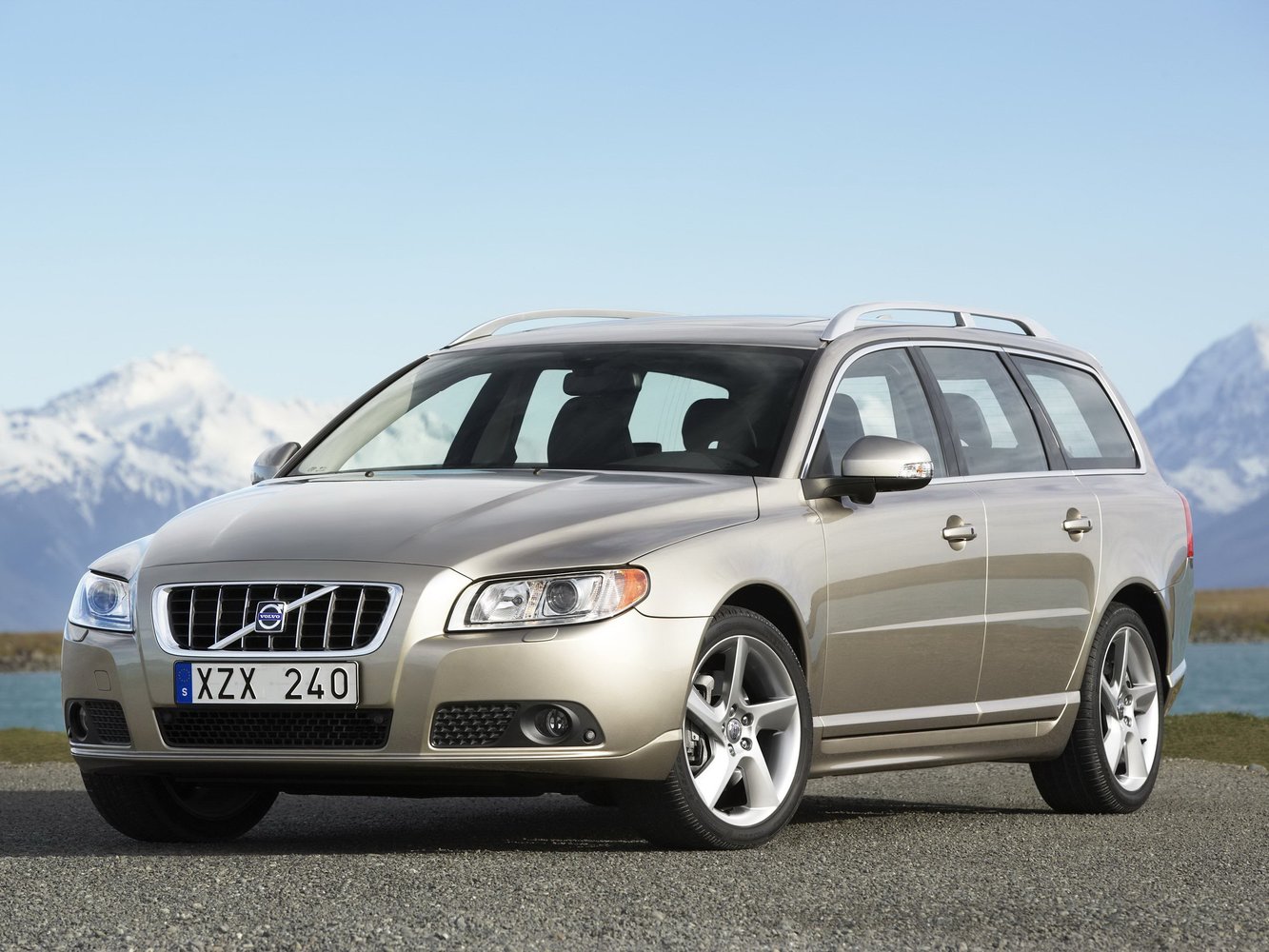 v70